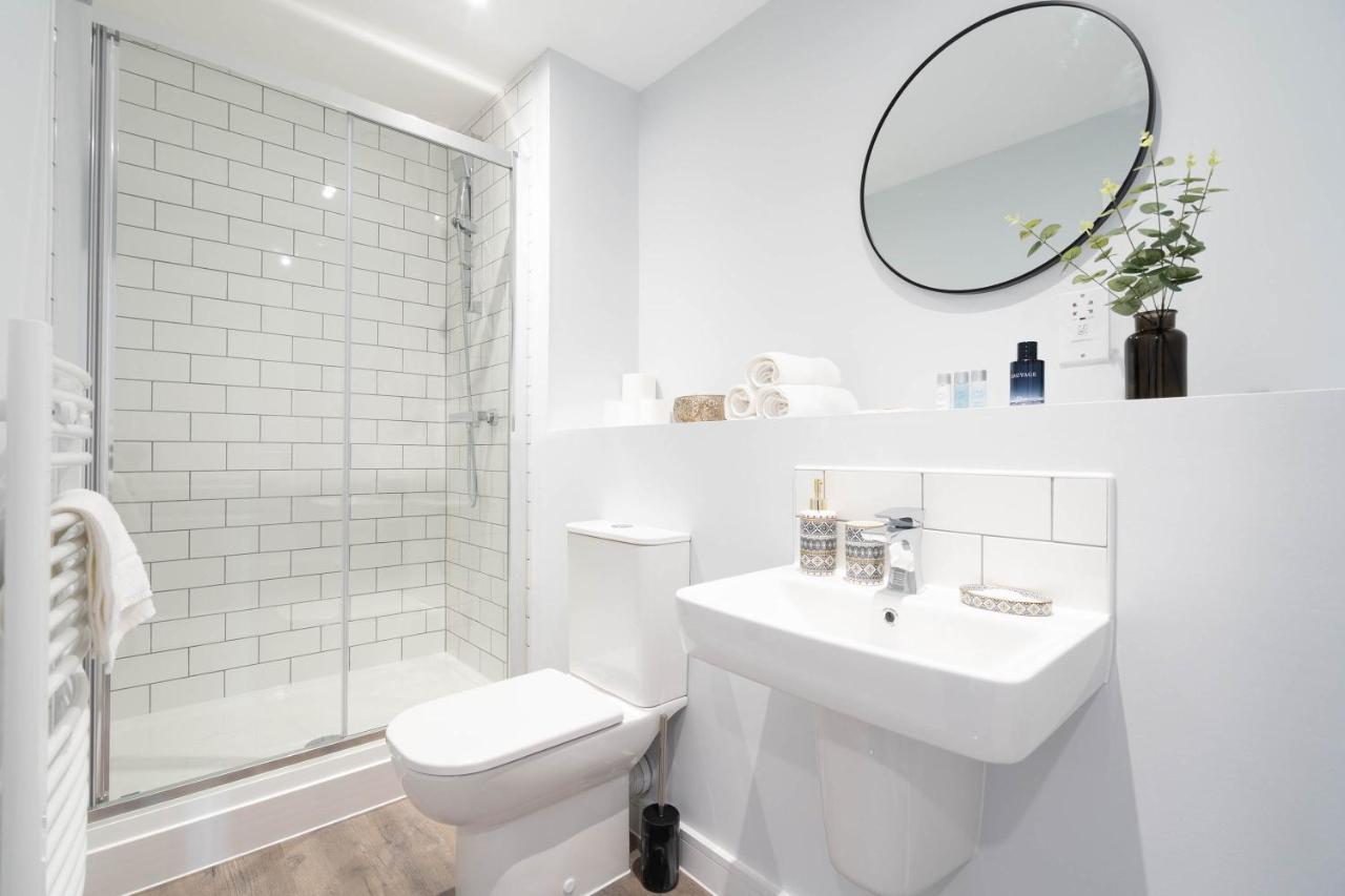Caliber Stays Apartments & Homes - The Aphrodite Suite- 2 Bedroom Apartment - City Centre - Free Netflix & Rooftop Skyline Views Birmingham Exterior photo