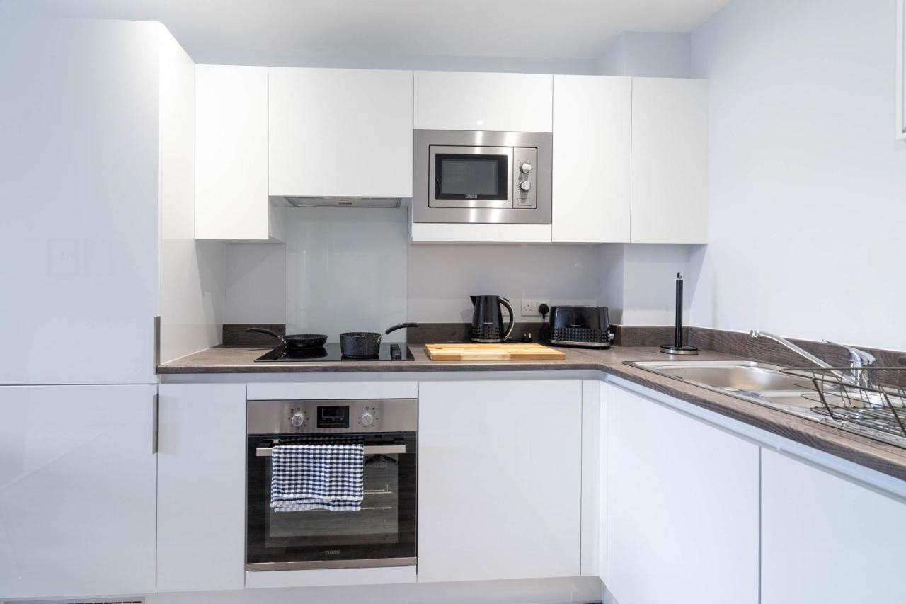 Caliber Stays Apartments & Homes - The Aphrodite Suite- 2 Bedroom Apartment - City Centre - Free Netflix & Rooftop Skyline Views Birmingham Exterior photo